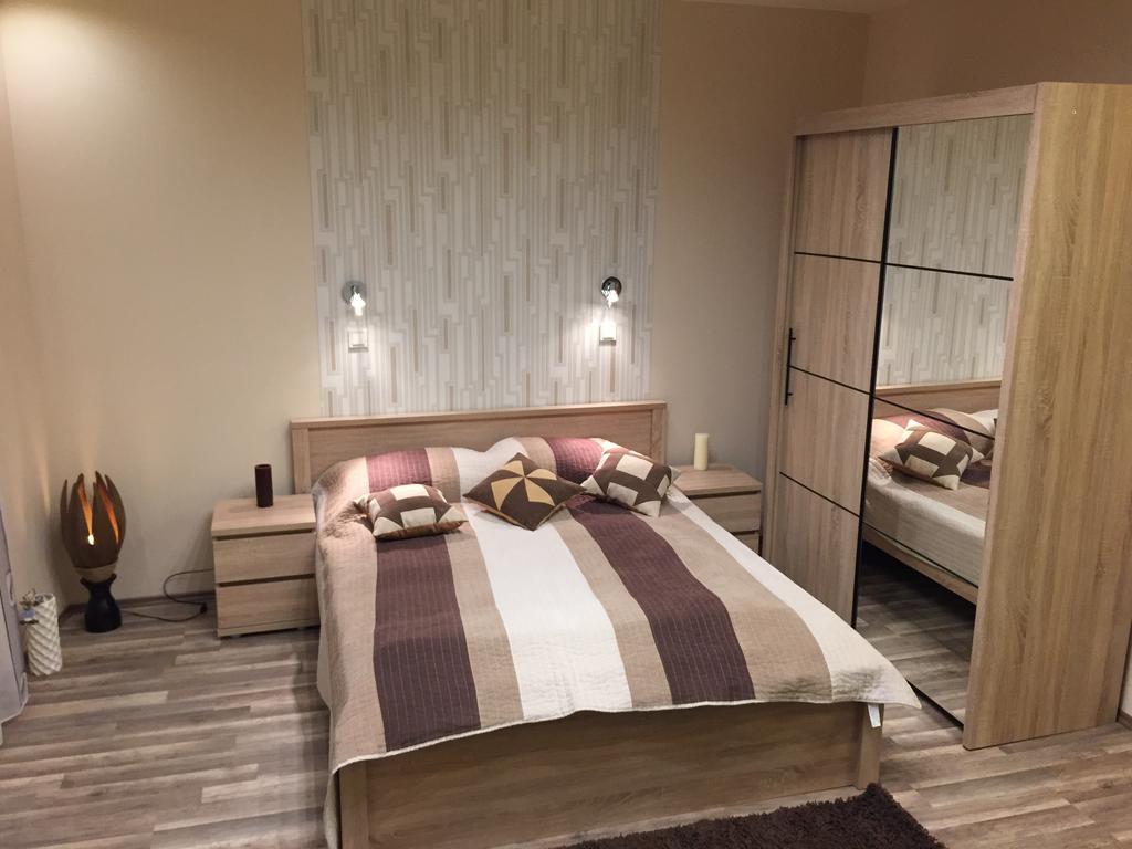 Solaris-Szeged Apartman Leilighet Eksteriør bilde